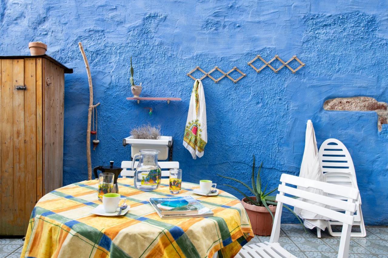 Duas Pedras, Private Apartment In The Heart Of Bosa Kültér fotó